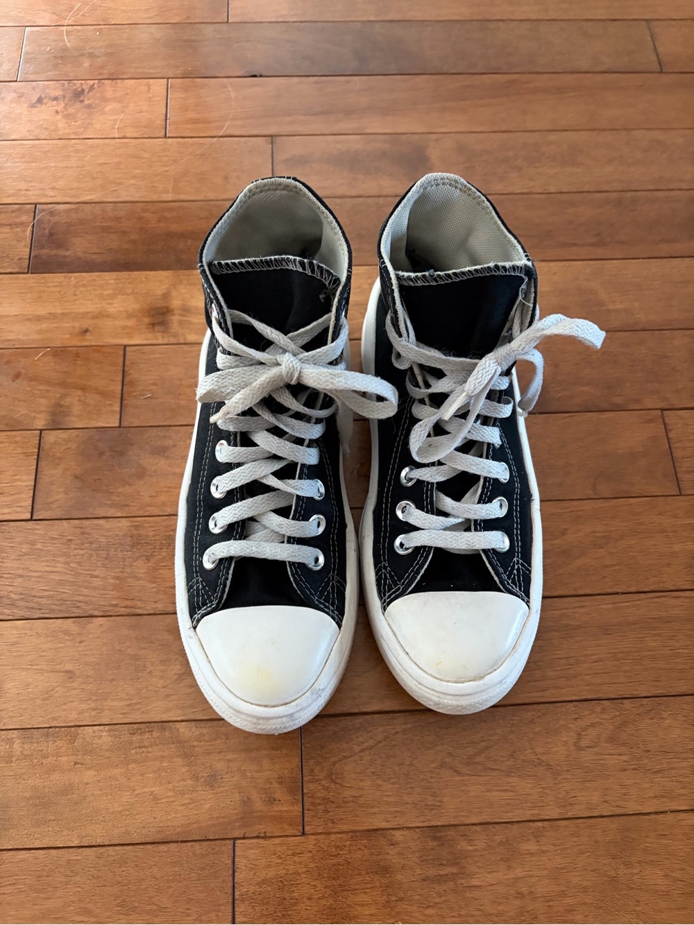 Black High-Top Women’s Sneakers with White Accents